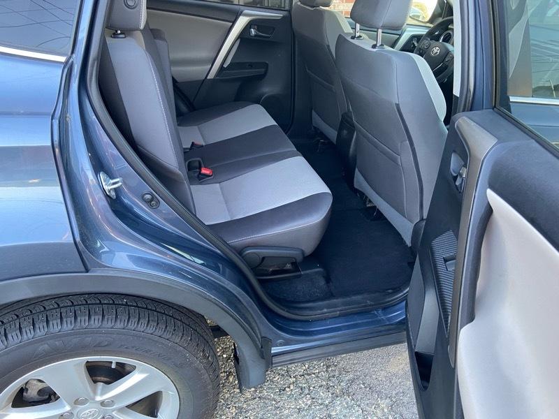 Toyota RAV4 XLE AWD 2014