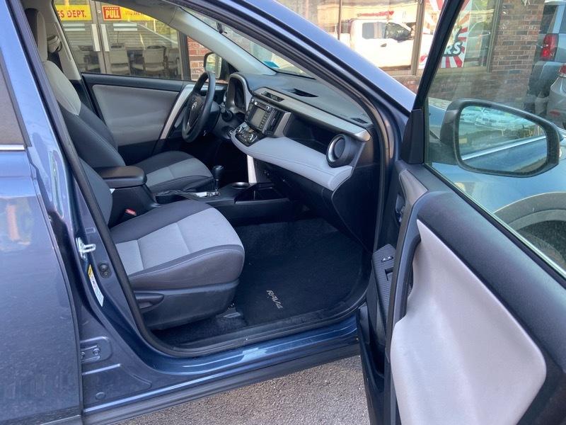 Toyota RAV4 XLE AWD 2014