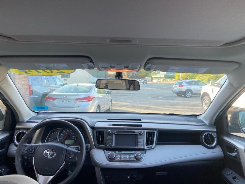 Toyota RAV4 XLE AWD 2014
