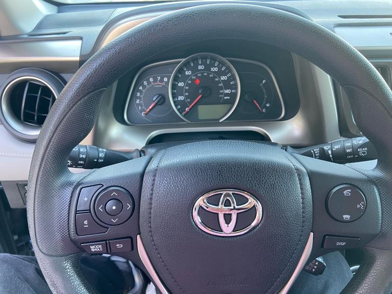 Toyota RAV4 XLE AWD 2014