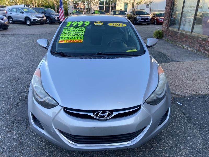 Hyundai Elantra Limited 2011