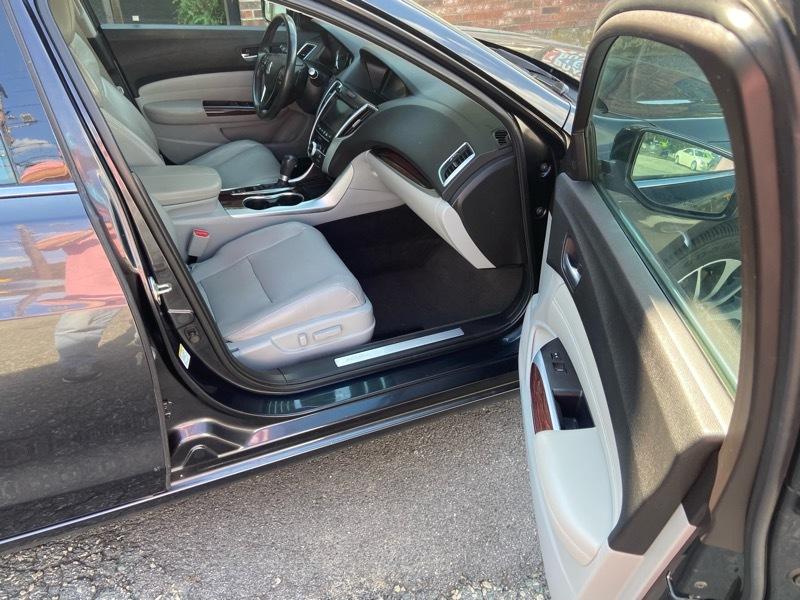 Acura TLX 8-Spd DCT w/Technology Package 2015