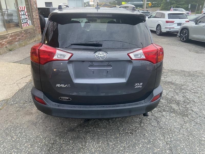 Toyota RAV4 XLE AWD 2015