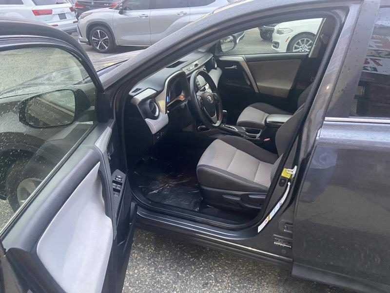 Toyota RAV4 XLE AWD 2015