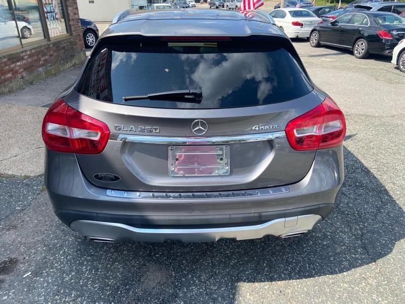 Mercedes-Benz GLA-Class GLA250 4MATIC 2019