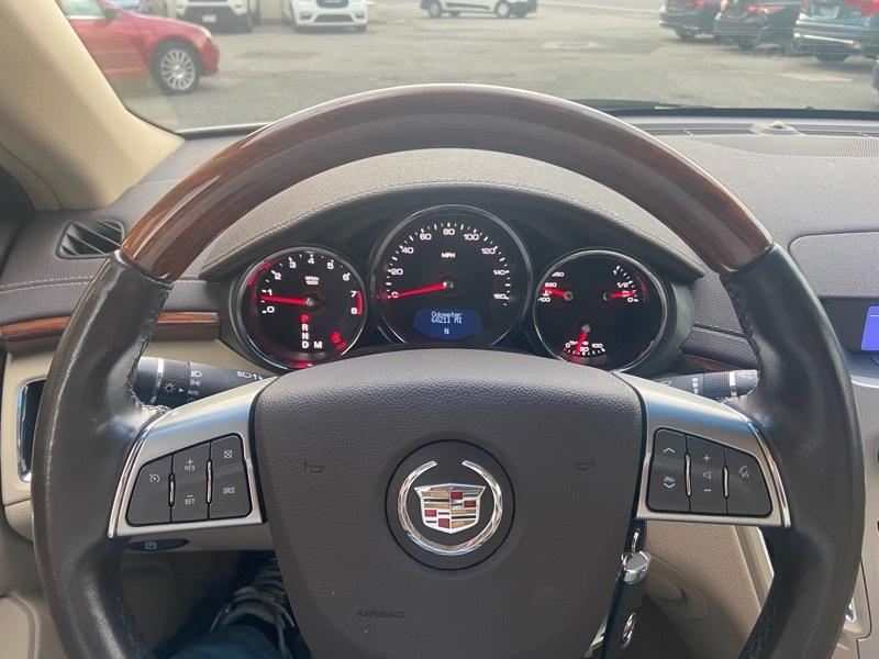 Cadillac CTS Luxury AWD 2012