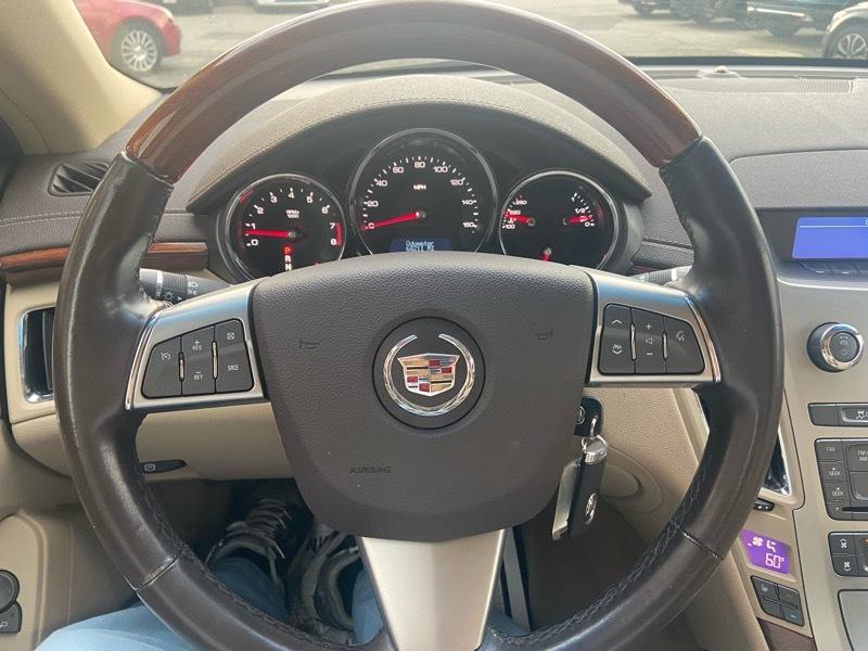 Cadillac CTS Luxury AWD 2012