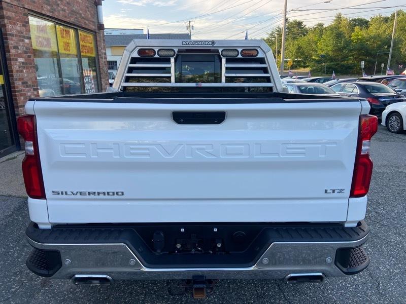 Chevrolet Silverado 1500 Limited LTZ Crew Cab 4WD 2022