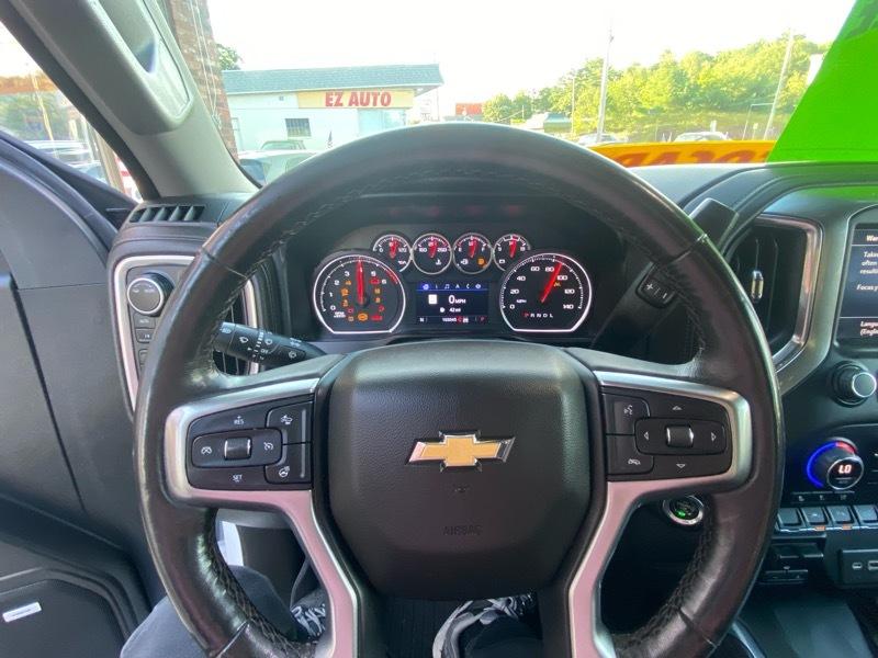 Chevrolet Silverado 1500 Limited LTZ Crew Cab 4WD 2022