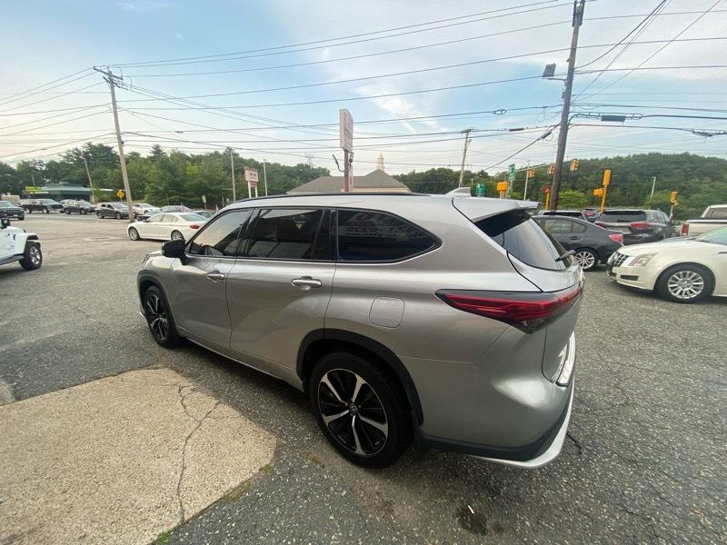 Toyota Highlander XSE AWD V6 2022