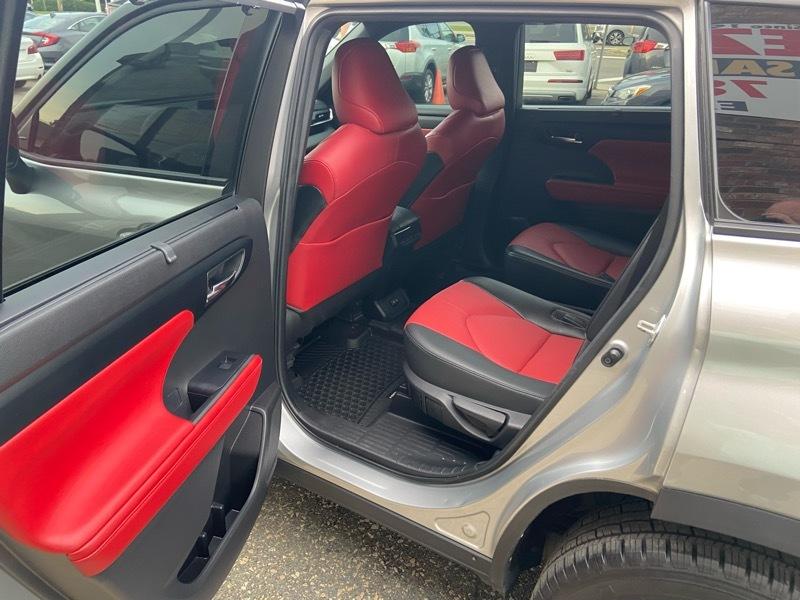 Toyota Highlander XSE AWD V6 2022