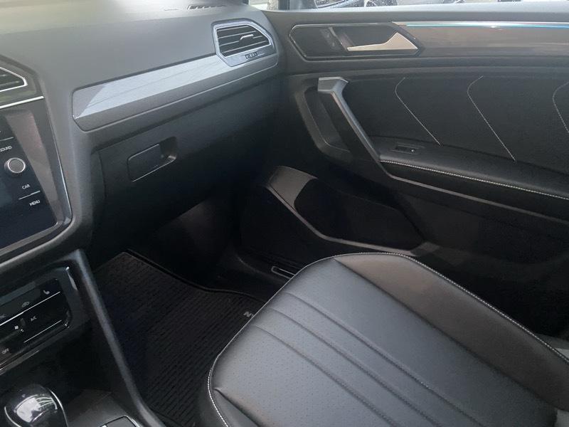 Volkswagen Tiguan SE R-Line Black 4MOTION 2022