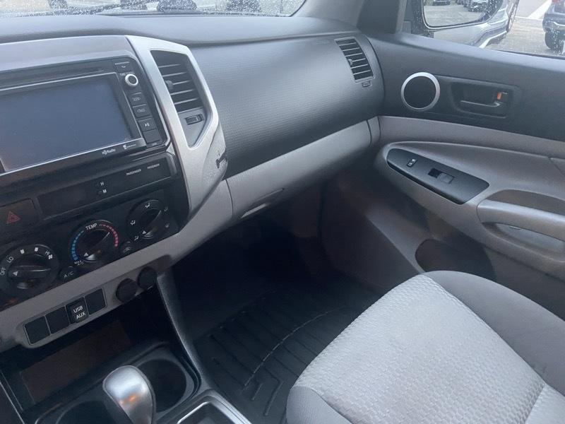 Toyota Tacoma Double Cab V6 5AT 4WD 2014