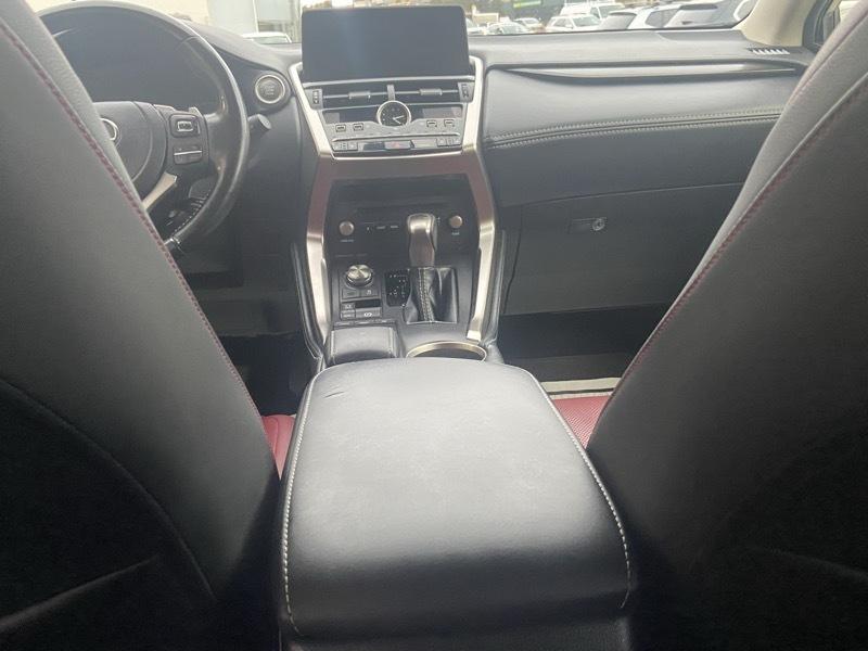 Lexus NX 300 Luxury AWD 2021
