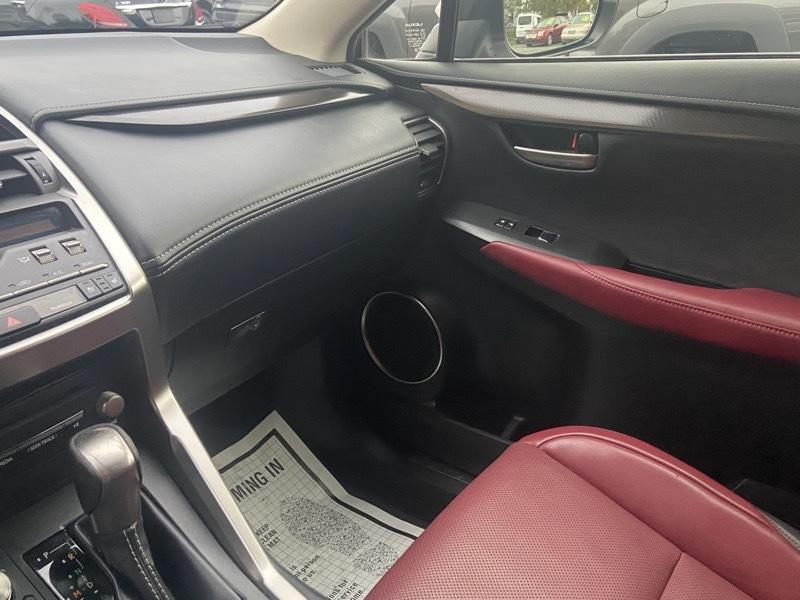 Lexus NX 300 Luxury AWD 2021