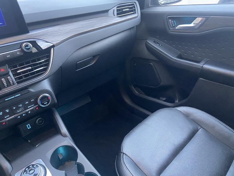 Ford Escape Titanium 4WD 2020