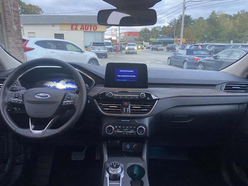 Ford Escape Titanium 4WD 2020