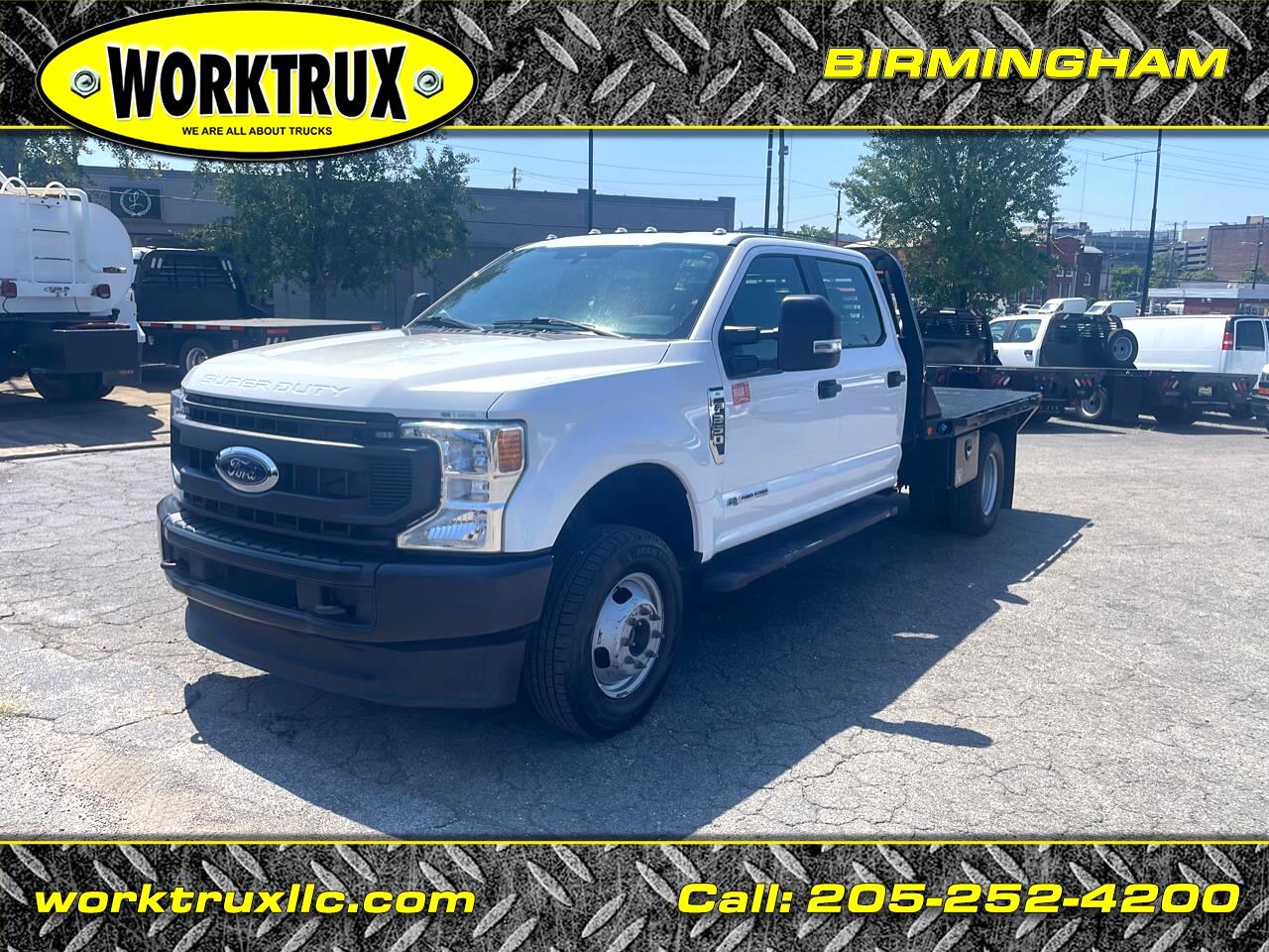 2022 Ford F-350 SD XL Crew Cab Long Bed DRW 4WD Flatbed