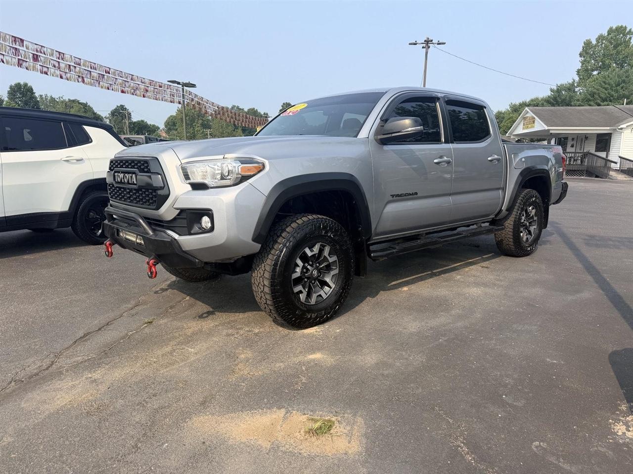 Toyota Tacoma  2017