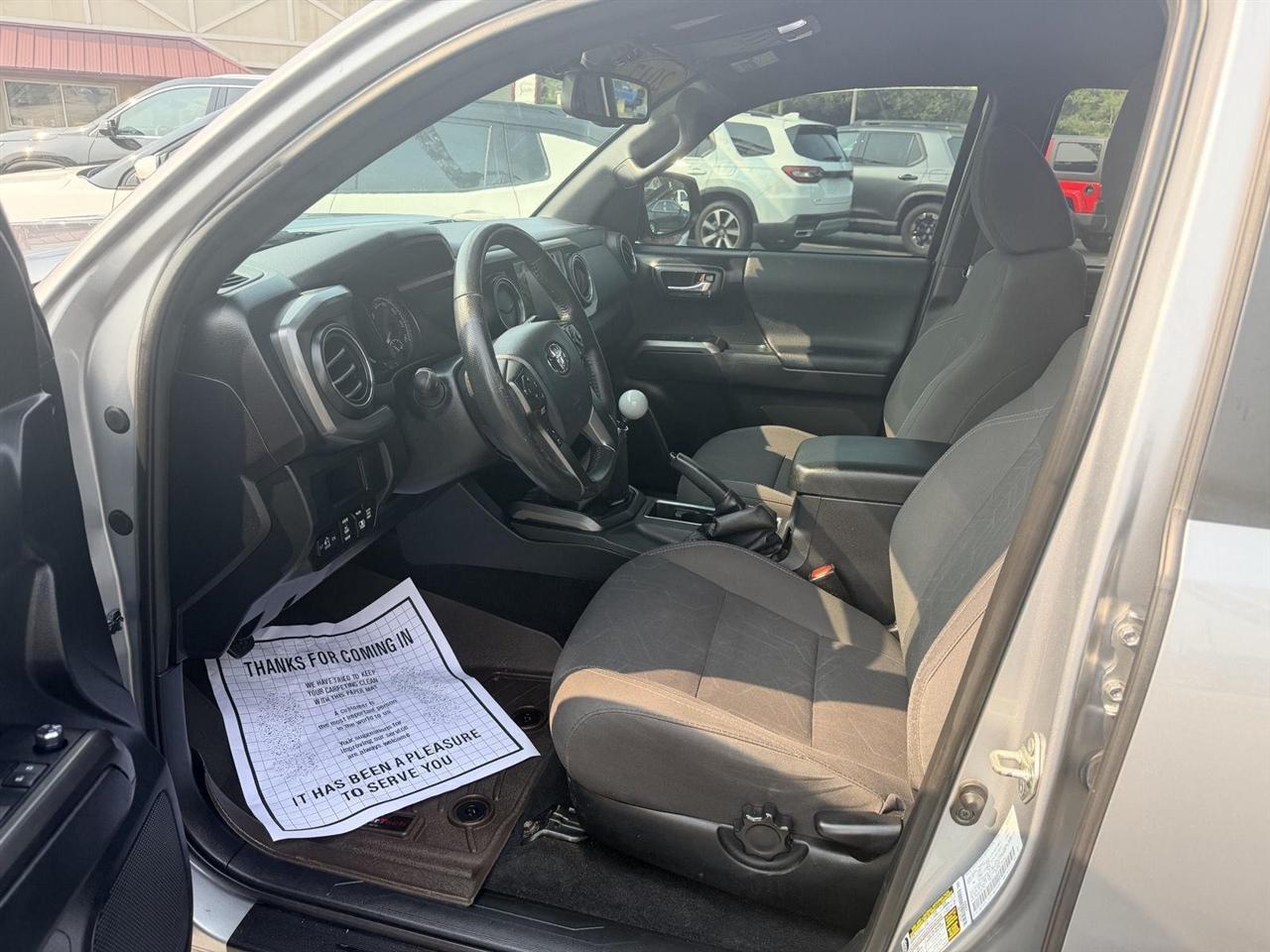 Toyota Tacoma  2017