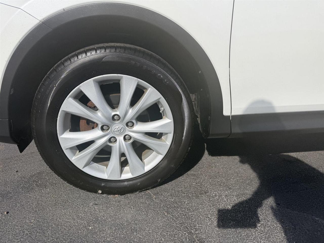 Toyota RAV4  2013