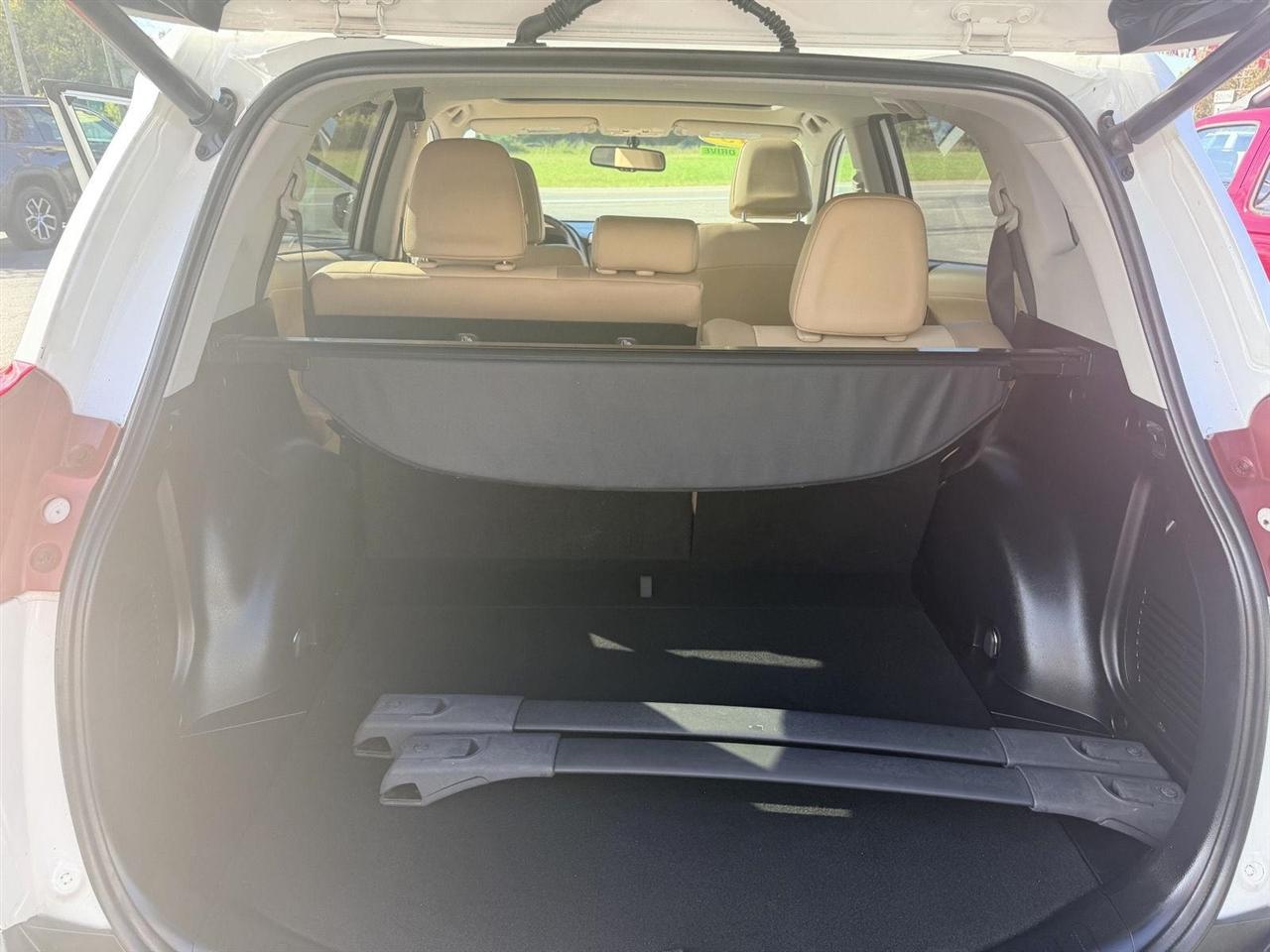 Toyota RAV4  2013
