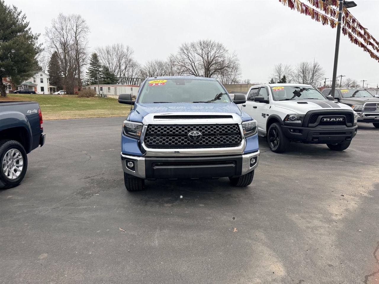 Toyota Tundra  2019