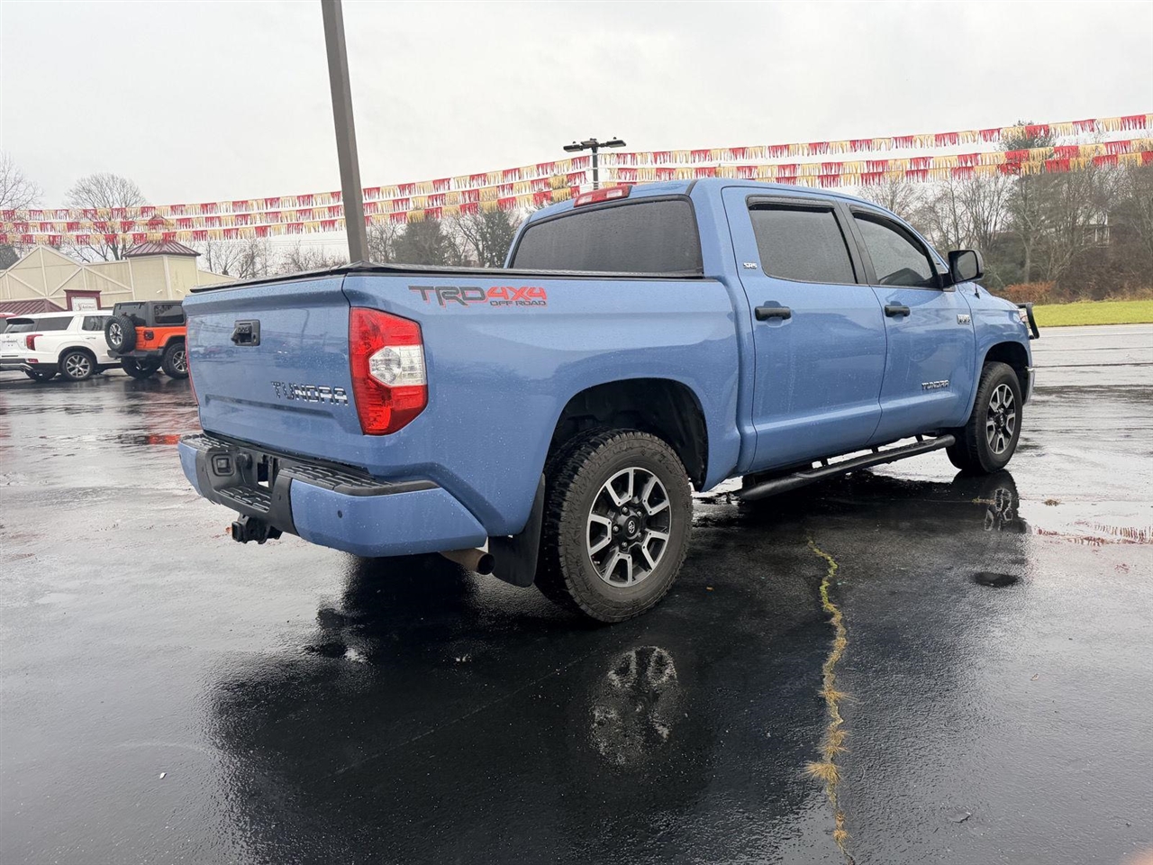 Toyota Tundra  2019