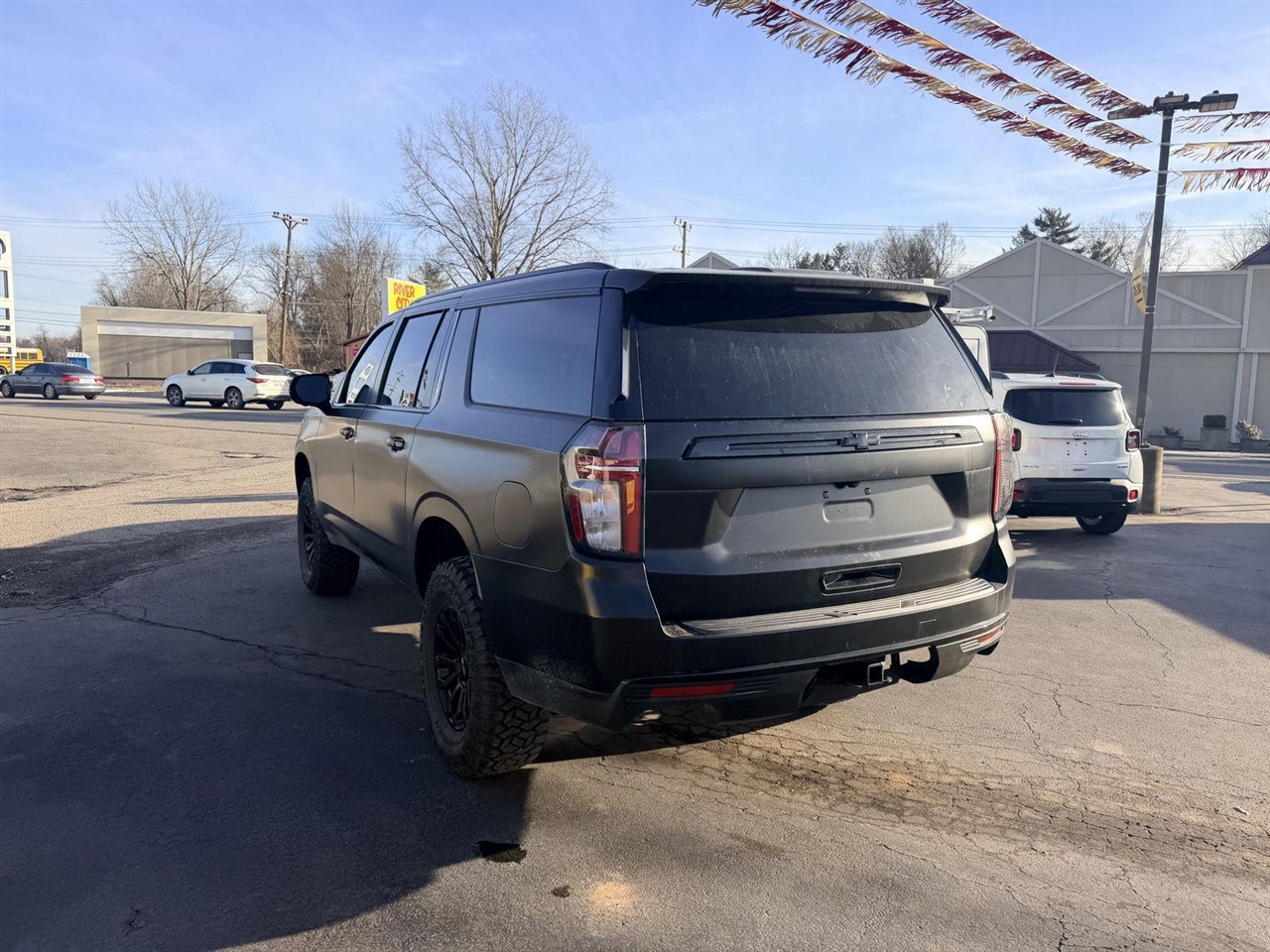 Chevrolet Suburban  2023