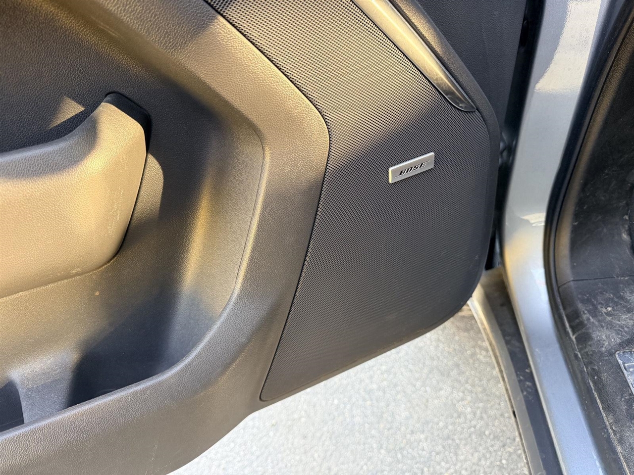 Chevrolet Suburban  2023