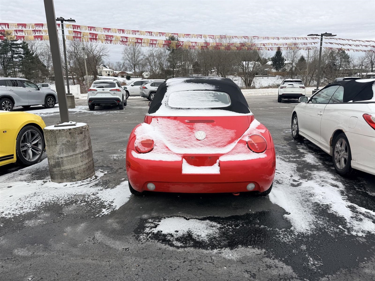 Volkswagen New Beetle  2004