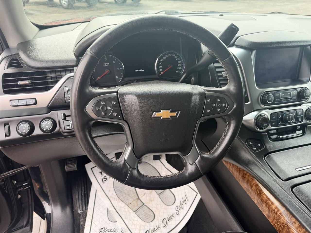 Chevrolet Suburban  2016