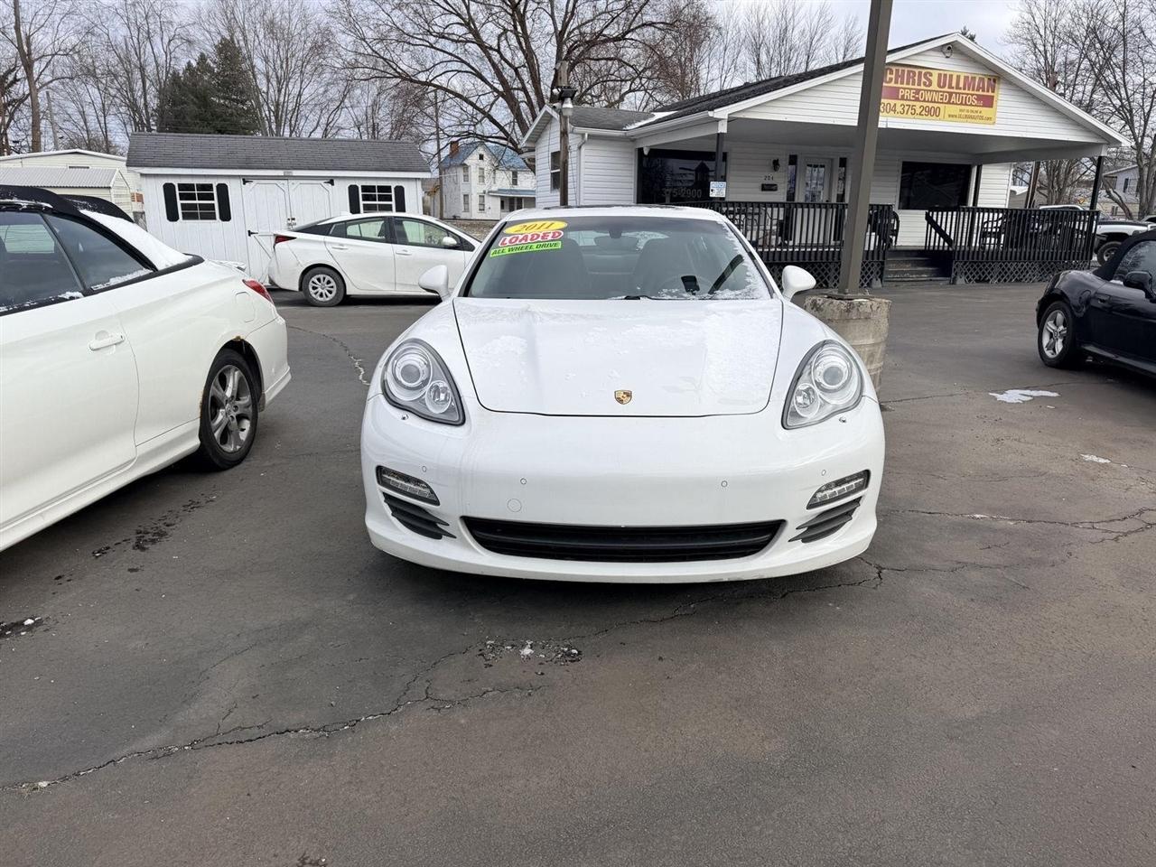 Porsche Panamera  2011