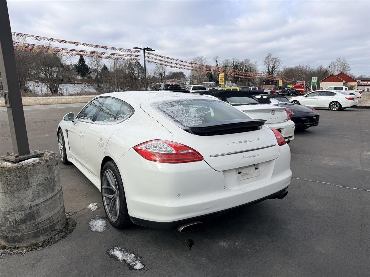 Porsche Panamera  2011
