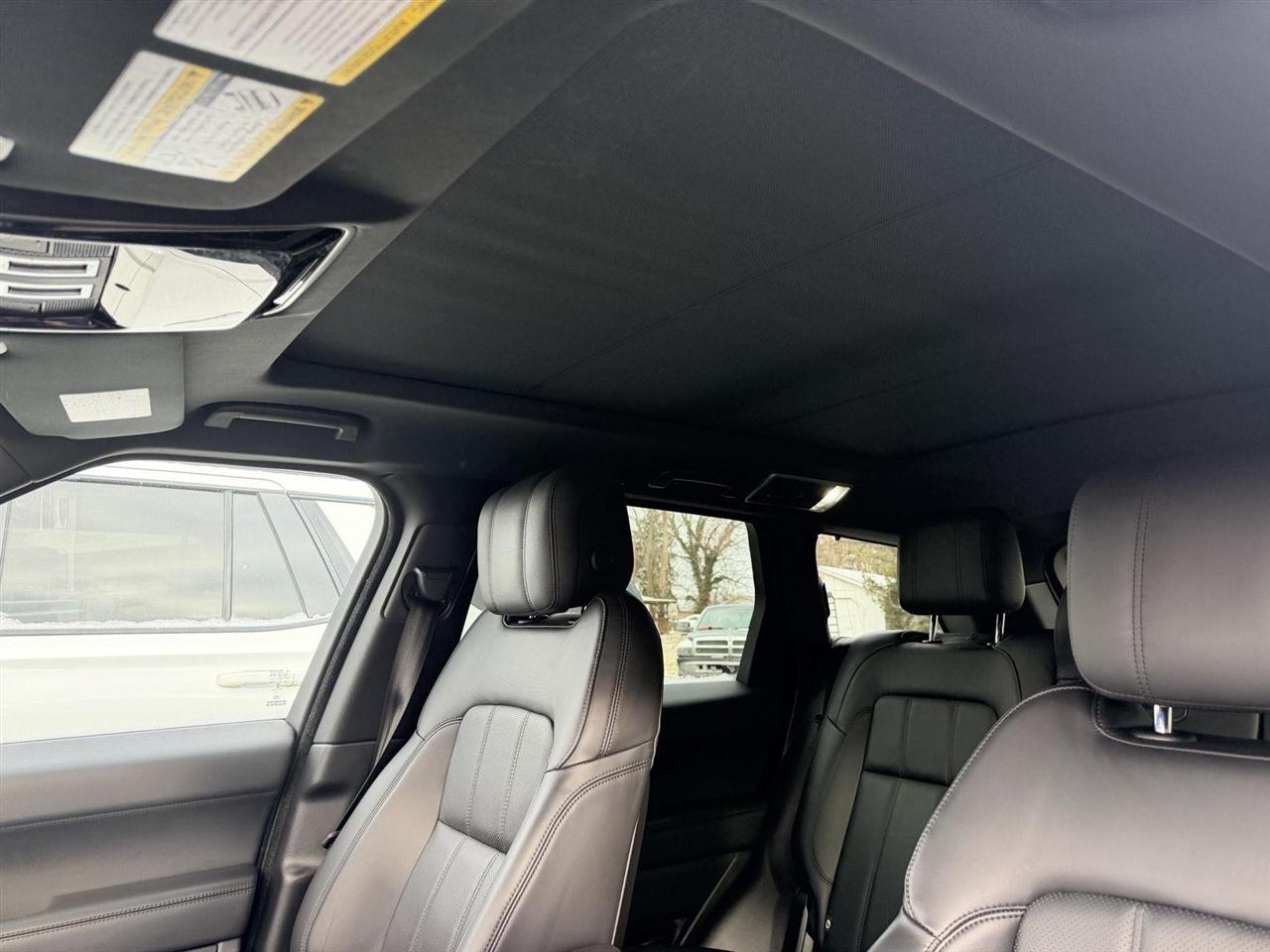 Land Rover Range Rover Sport  2018