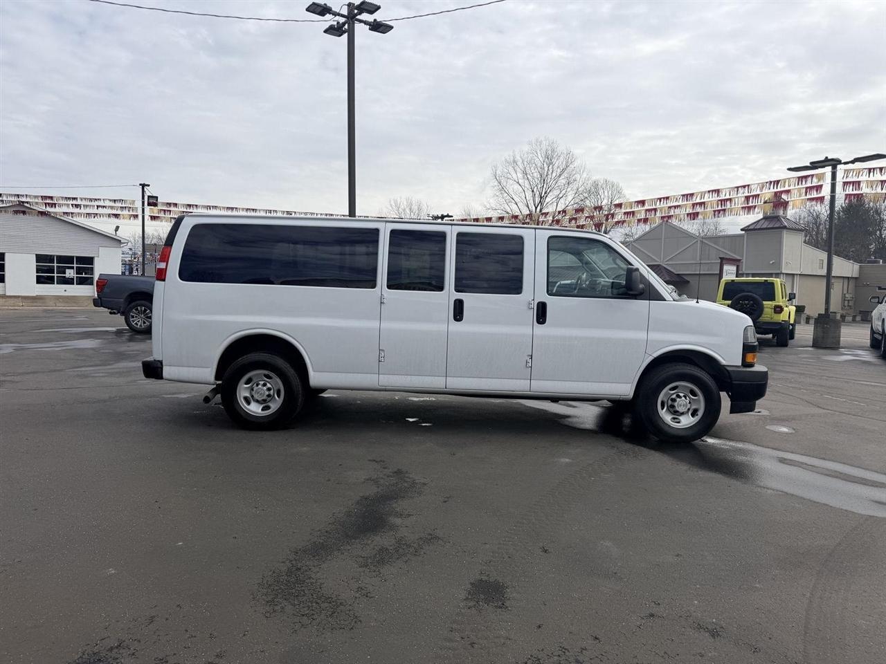 Chevrolet Express  2024