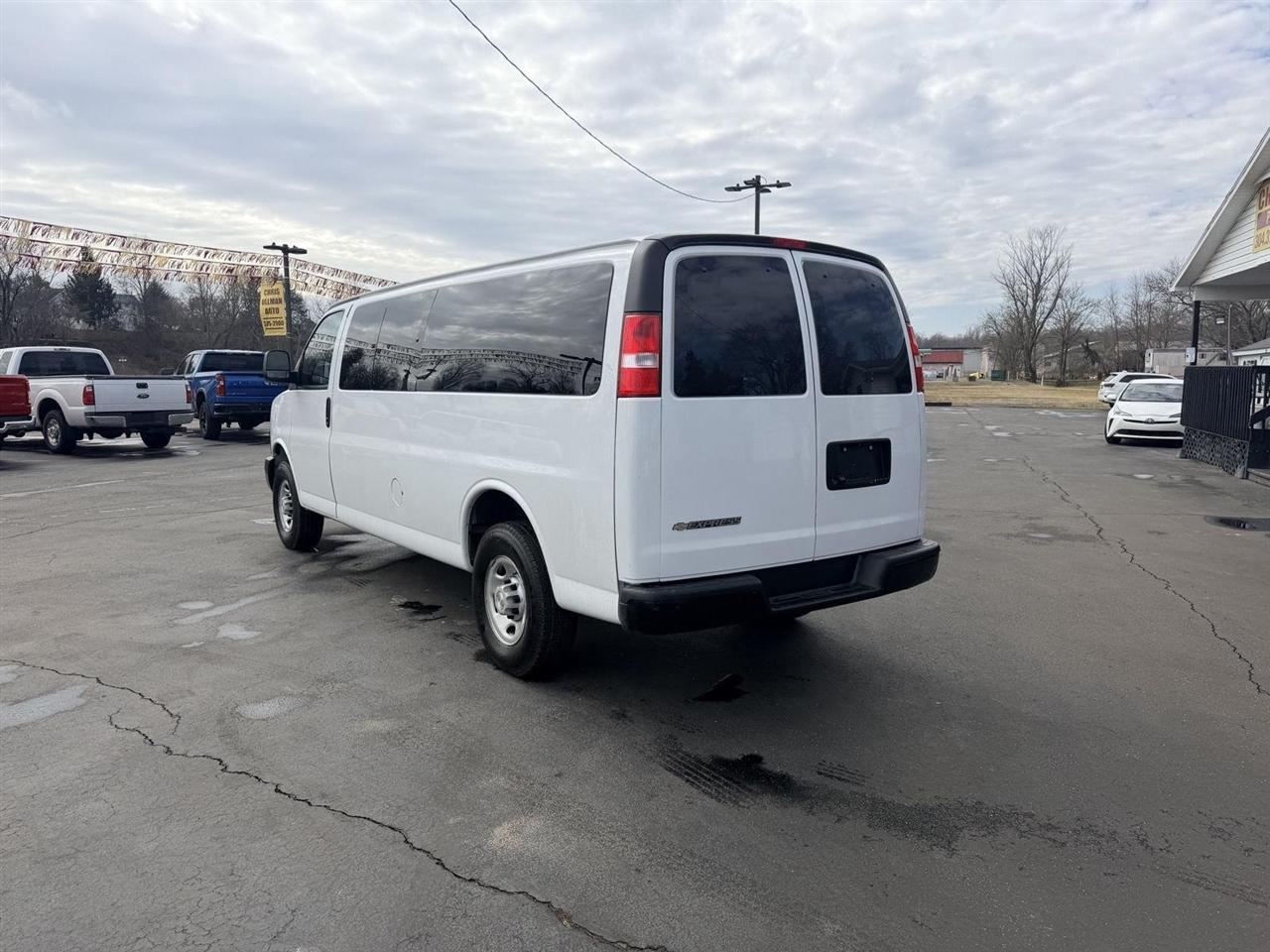 Chevrolet Express  2024