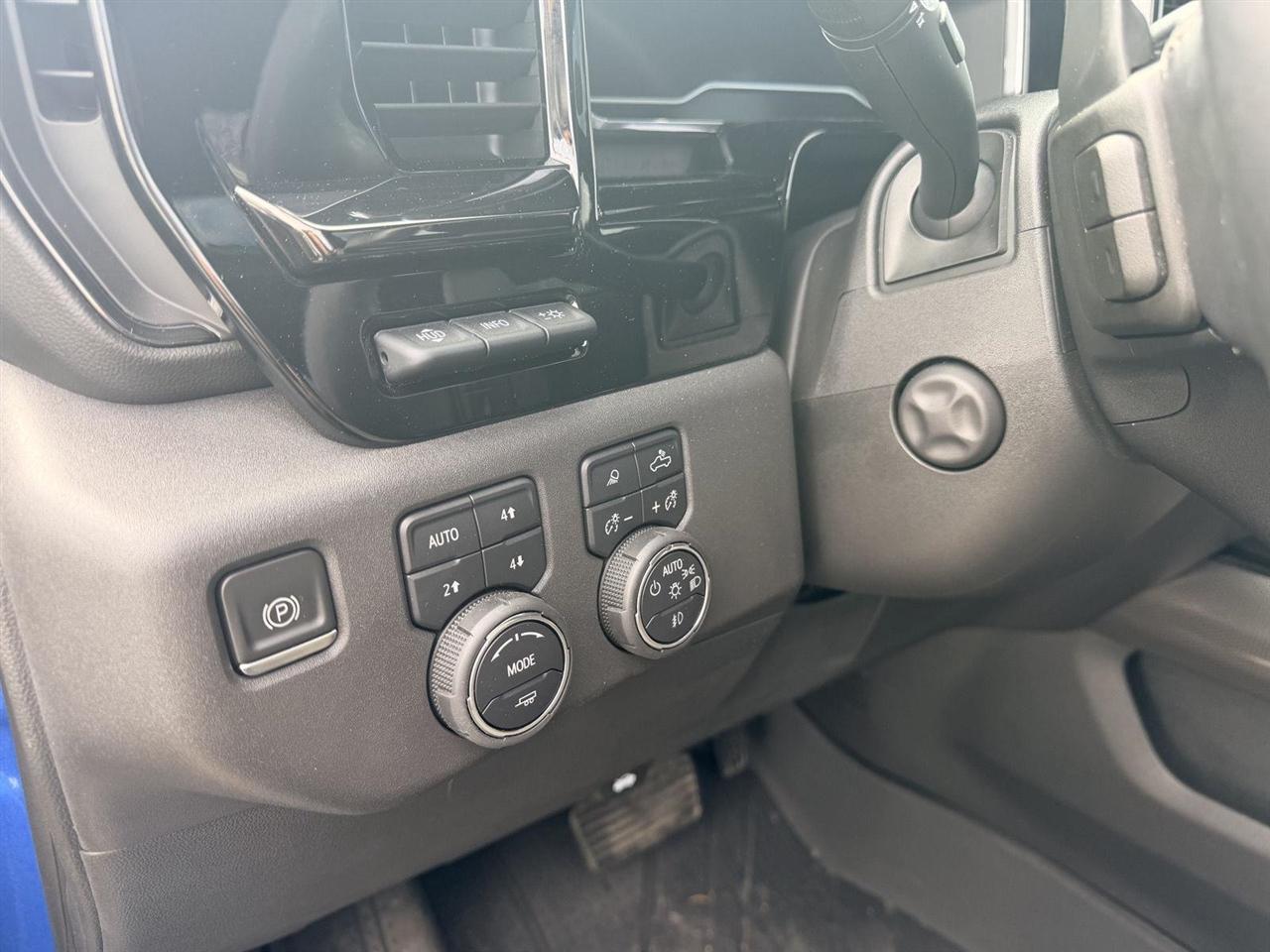 Chevrolet Silverado 1500  2022