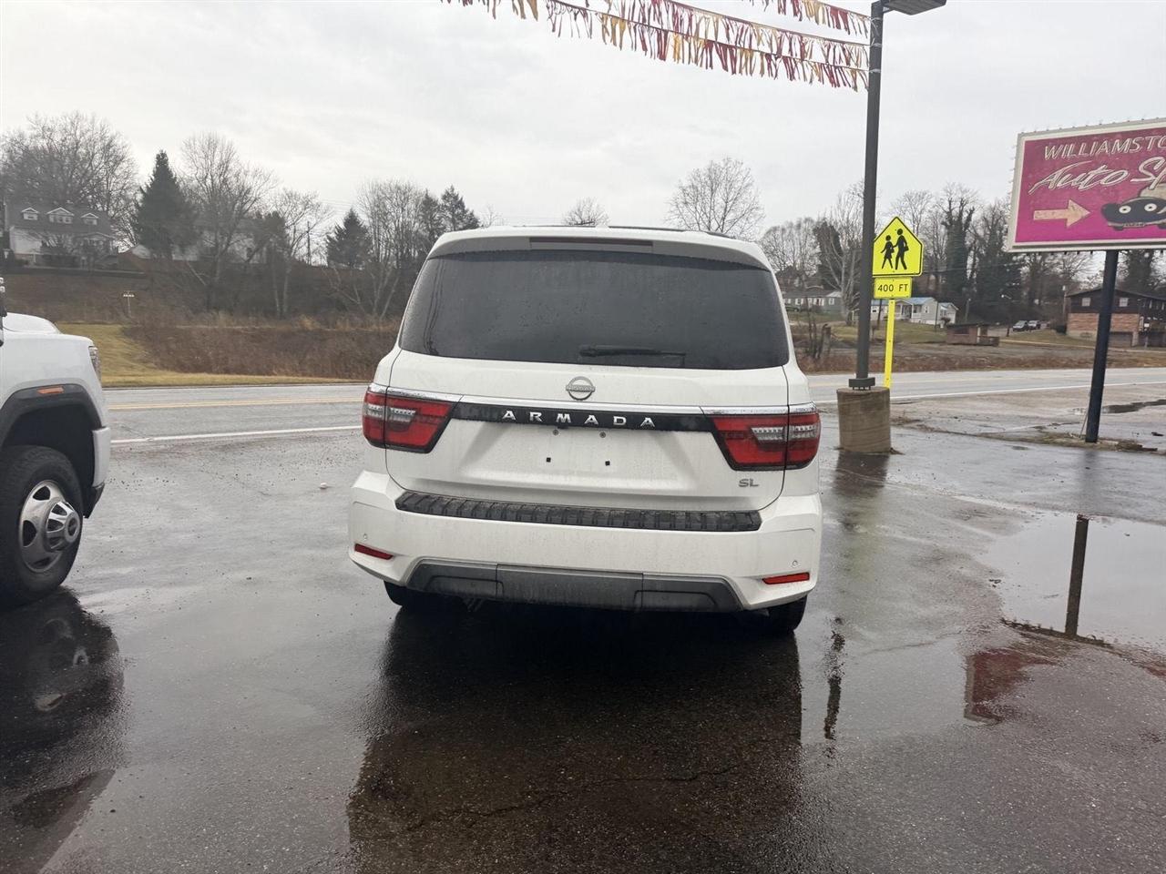 Nissan Armada  2023
