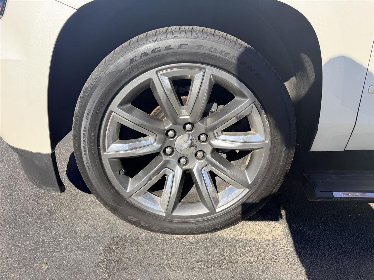 Chevrolet Tahoe  2015