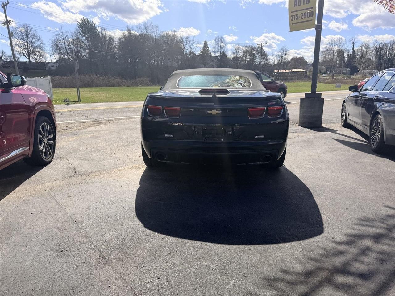 Chevrolet Camaro  2011