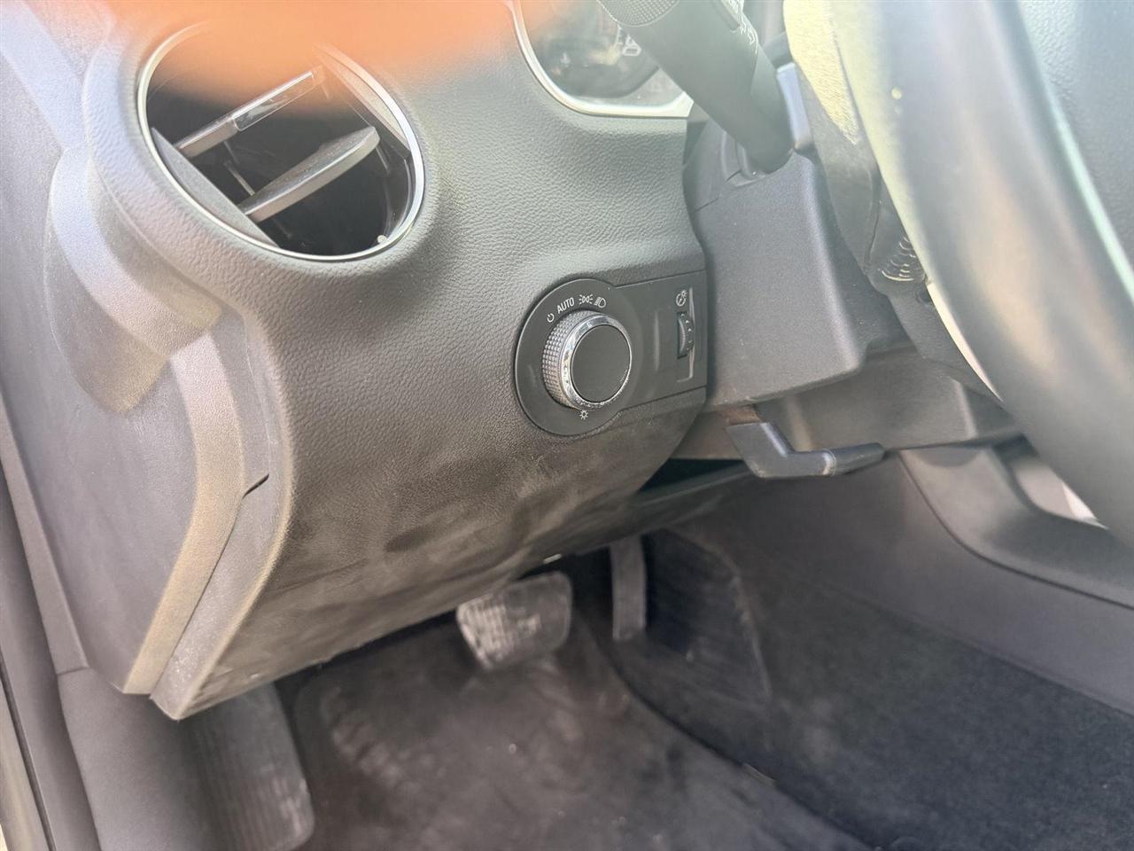 Chevrolet Camaro  2011