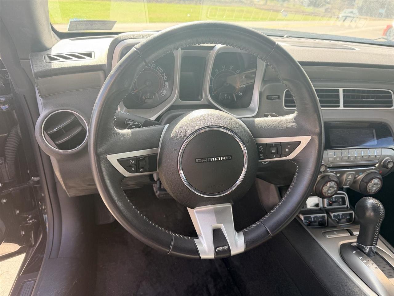 Chevrolet Camaro  2011