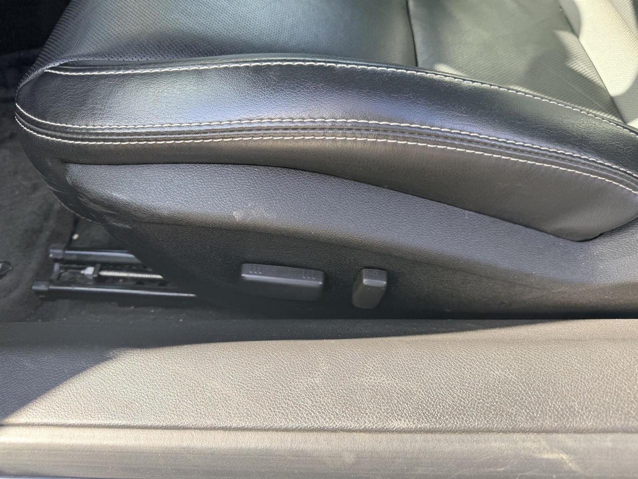 Chevrolet Camaro  2011