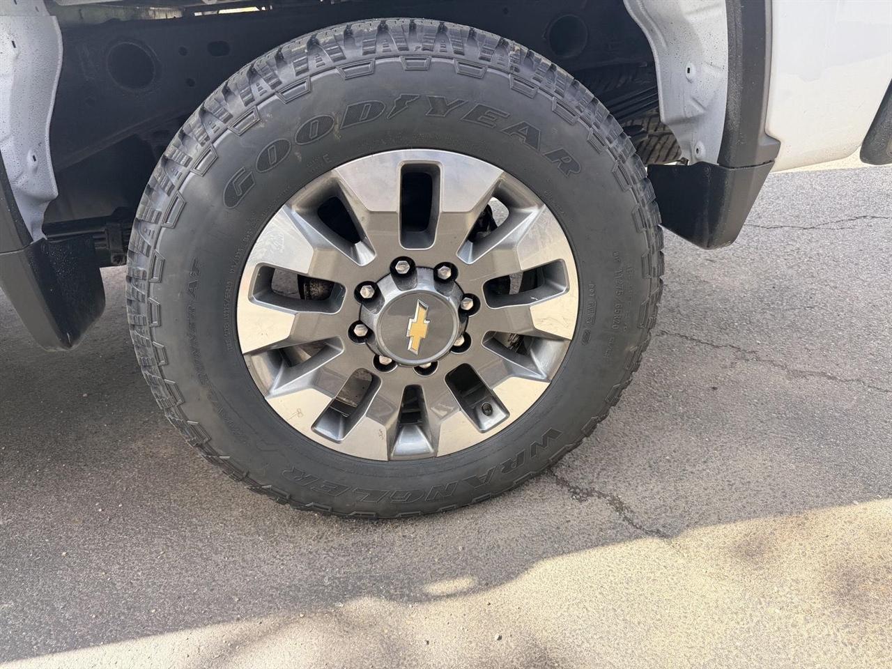 Chevrolet Silverado 2500HD  2023