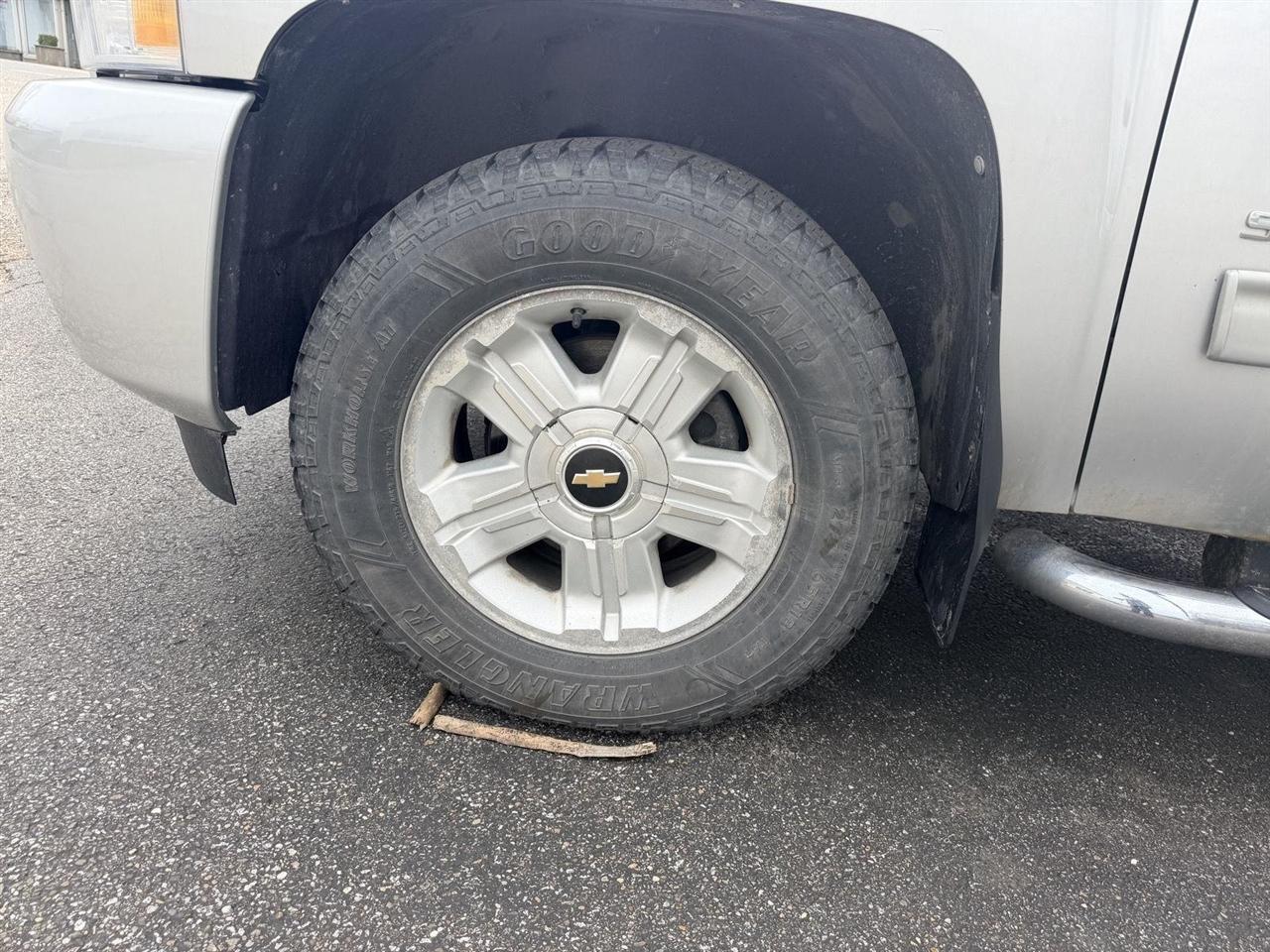 Chevrolet Silverado 1500  2010