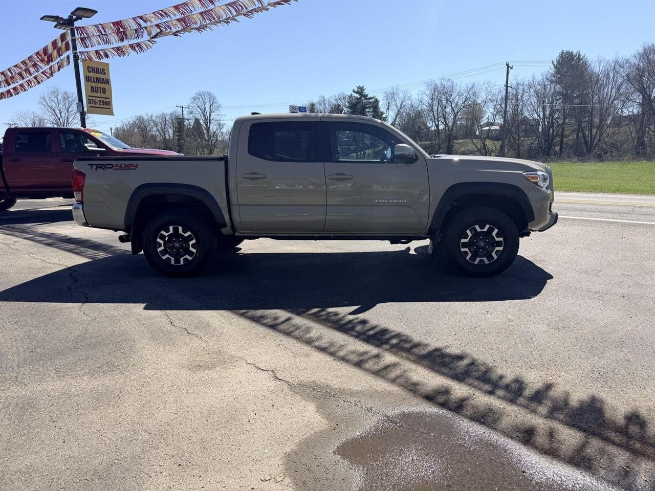 Toyota Tacoma  2016