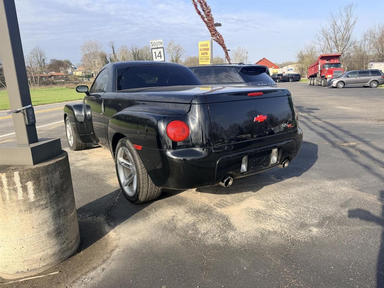 Chevrolet SSR  2003