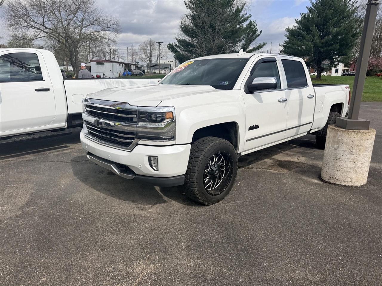 2017 Chevrolet Silverado 1500 High Country