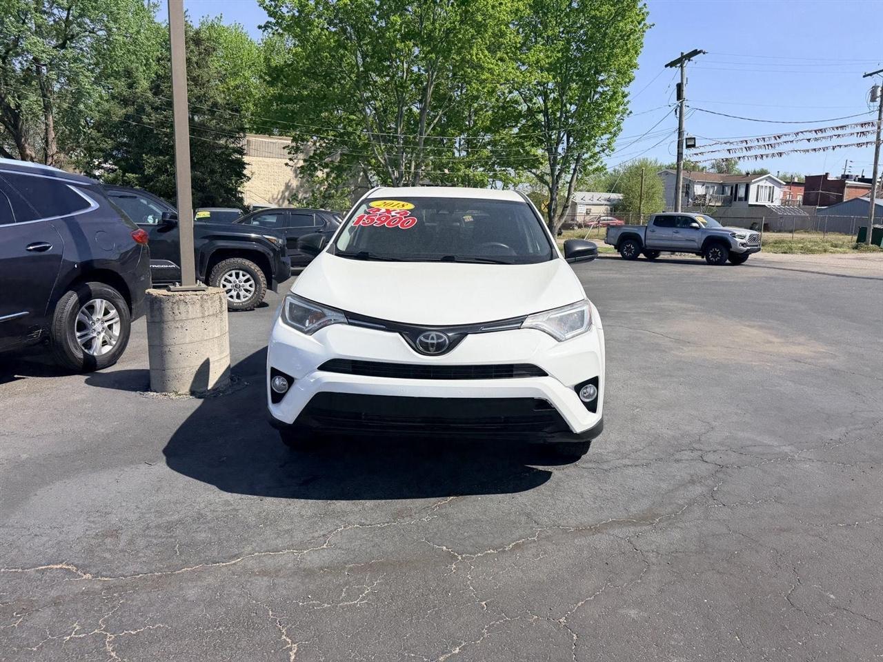 Toyota RAV4  2018